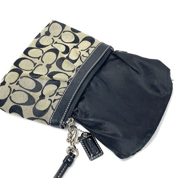 COACH Signature Pleated Wristlet Black & Grey Canvas & Leather 7" x 5" - Picture 8 of 9